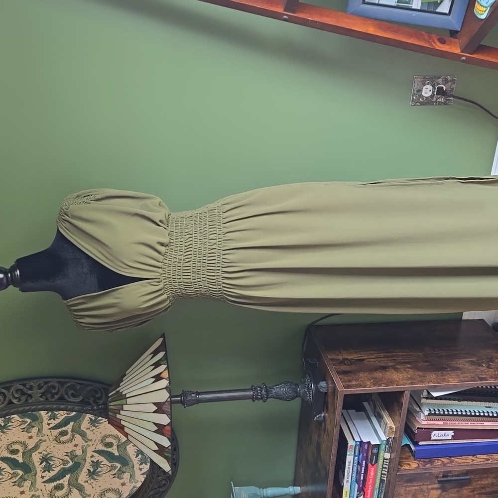 Green Maxi Dress with pockets